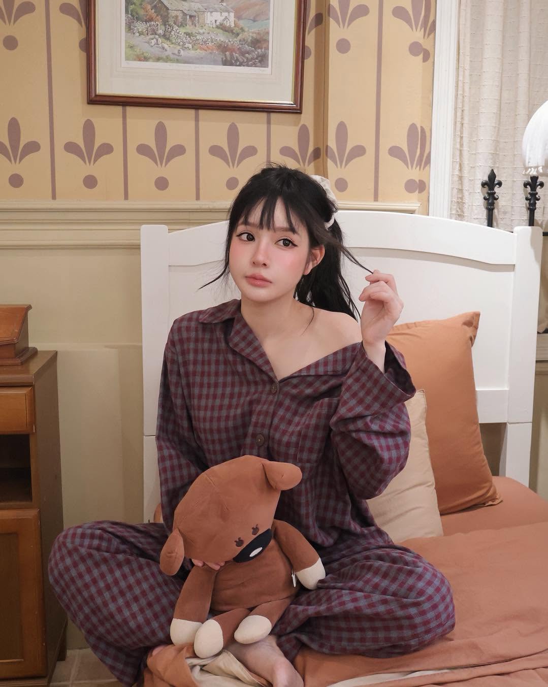 BERRY CHECK SET – Bộ ngủ dài tay caro đỏ rượu