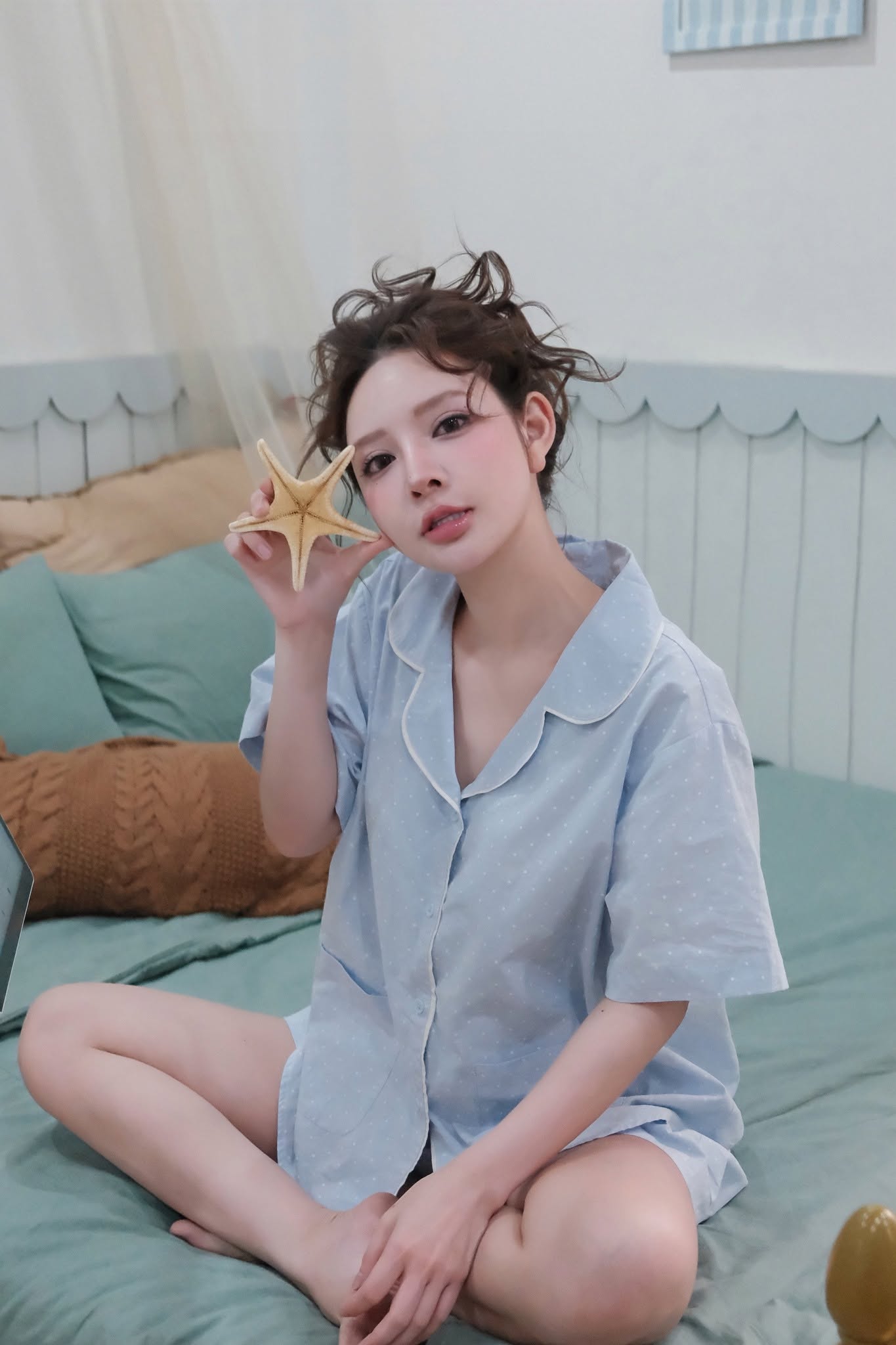 DAISY SET – Bộ ngủ cộc tay chấm bi xanh